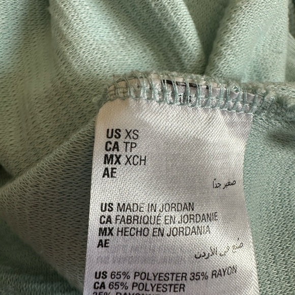 Long Sleeve Casual Top Ribbed Mock Neck Minimalist Split Shoulder XS - Picture 5 of 9